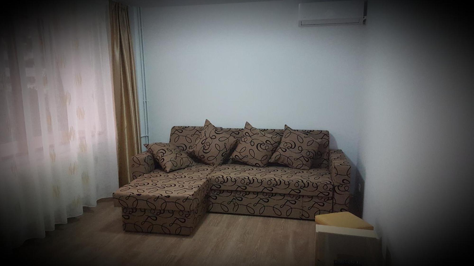 Târgu Jiu Hotel Story חדר תמונה